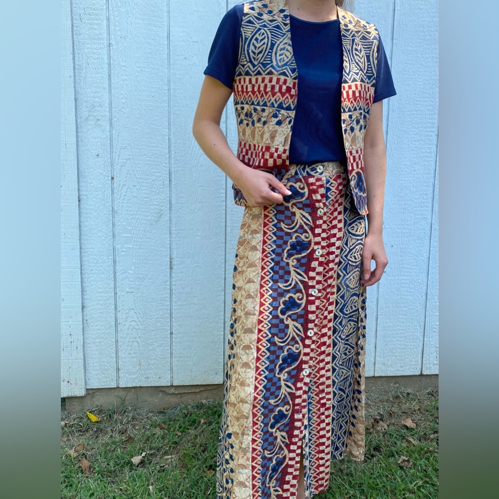 Vtg Maven leaf pattern button down vest & skirt set Small